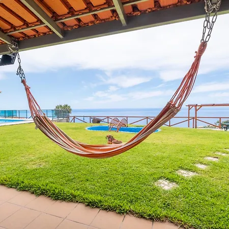 Shell House By Galmi * Arco da Calheta (Madeira)