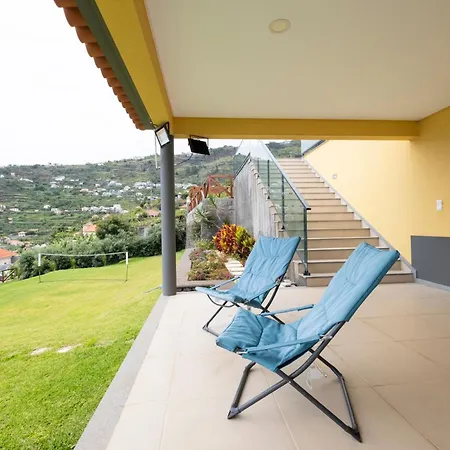 Villa Shell House By Galmi Arco da Calheta (Madeira)