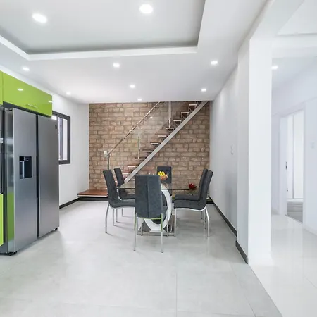 Shell House By Galmi Βίλα